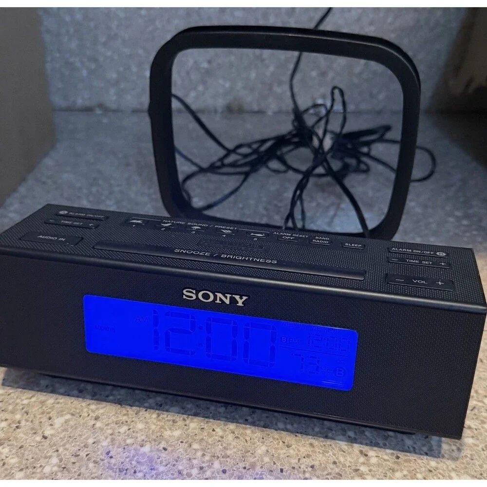 Sony ICF-C707 Dream Machine Clock Radio Blue LCD Dual Alarm Thermometer